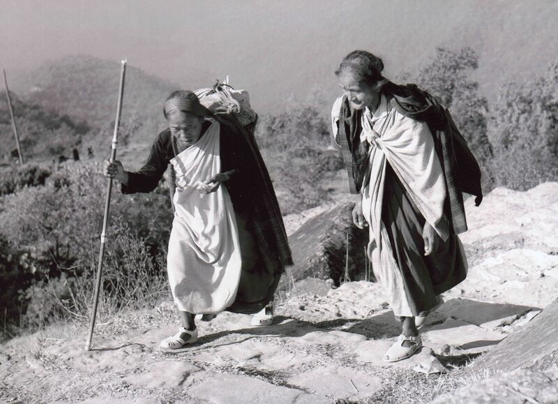 Khasi ladies on the way to Cherrapunjee
