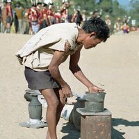http://192.168.29.90/photos/Open/Ahmed%20Hossain%20Collections/D014/P001/W008/D014P001W008S032.jpg