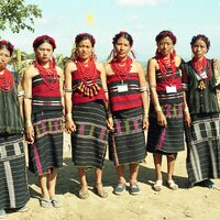http://192.168.29.90/photos/Open/Ahmed%20Hossain%20Collections/D014/P001/W009/D014P001W009S025.jpg