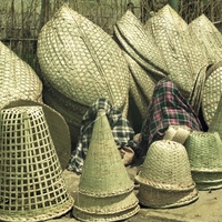 http://192.168.29.90/photos/Open/Ahmed%20Hossain%20Collections/D010/P001/W001/D010P001W001S033.jpg